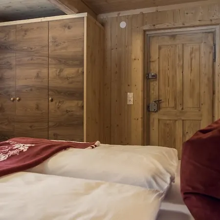 Semesterbostad Joggelerhof