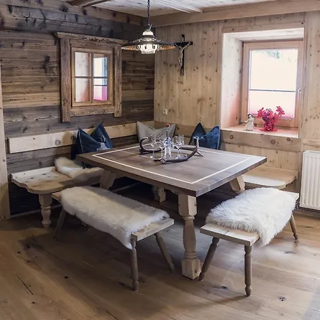 Joggelerhof * פינקנברג